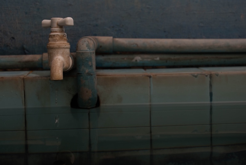 Rostiga vattenledningar